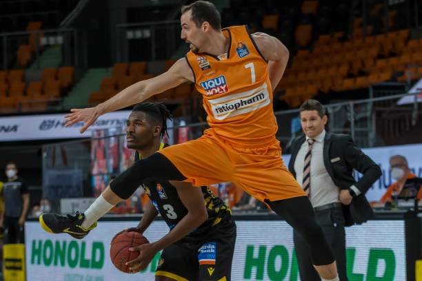 热苏斯的执 热苏斯的执