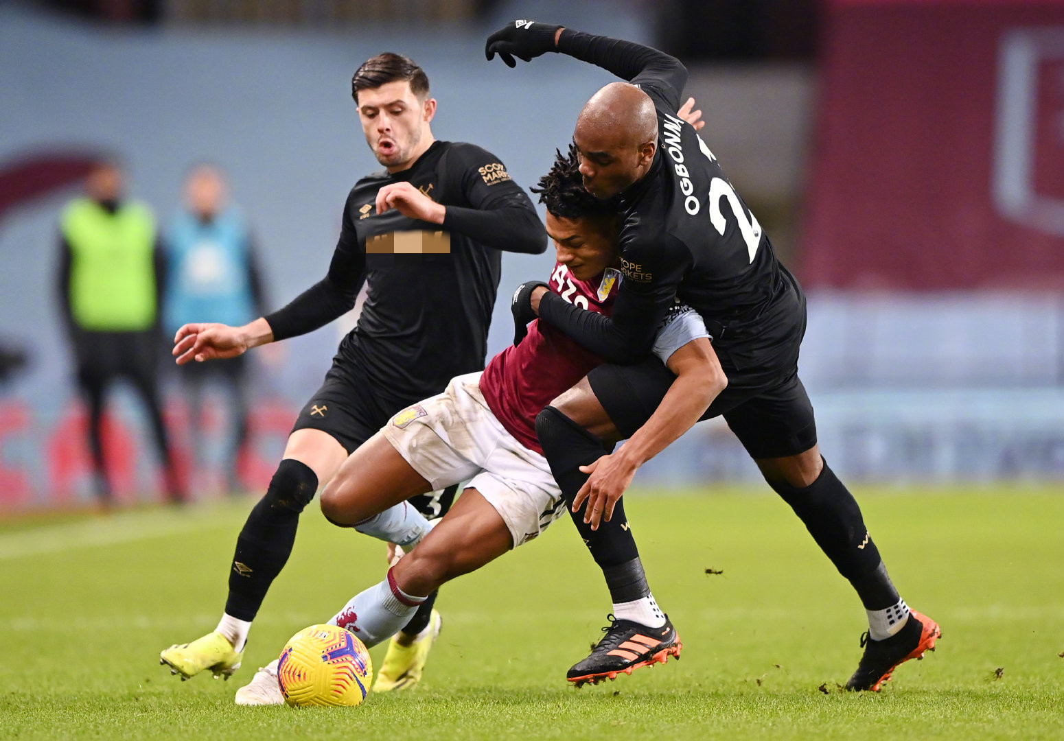 与某位亚洲 与某位亚洲