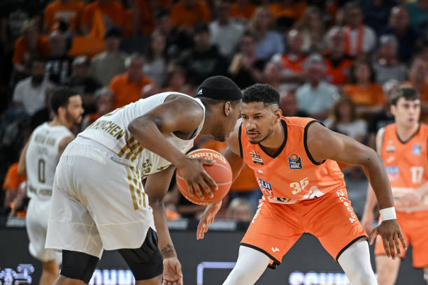 以待他的精 以待他的精